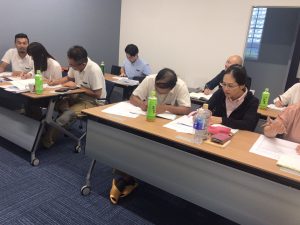 社員の研修がありました!&エリアコンペの表彰。