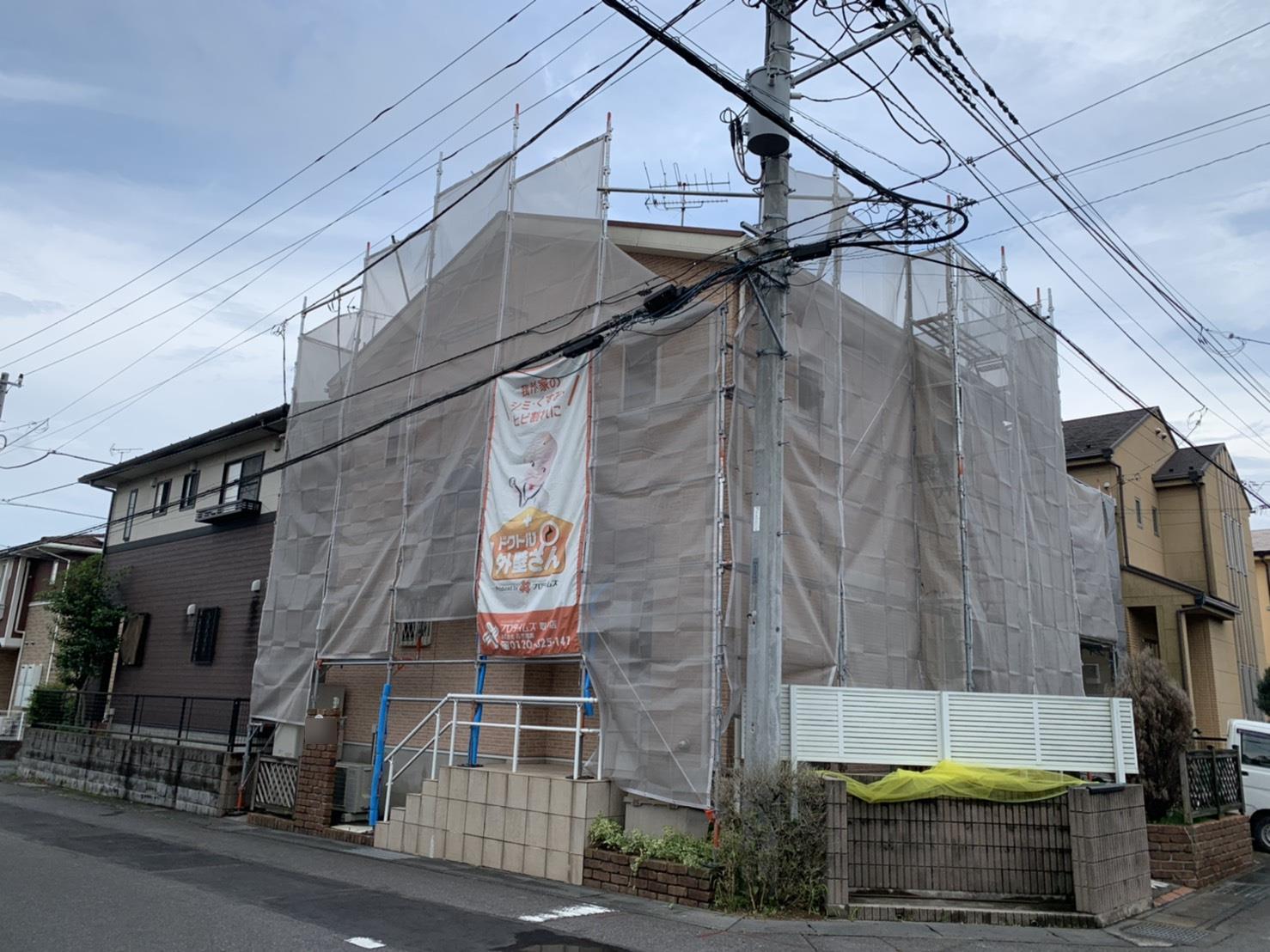 外壁・屋根カバー工事足場
