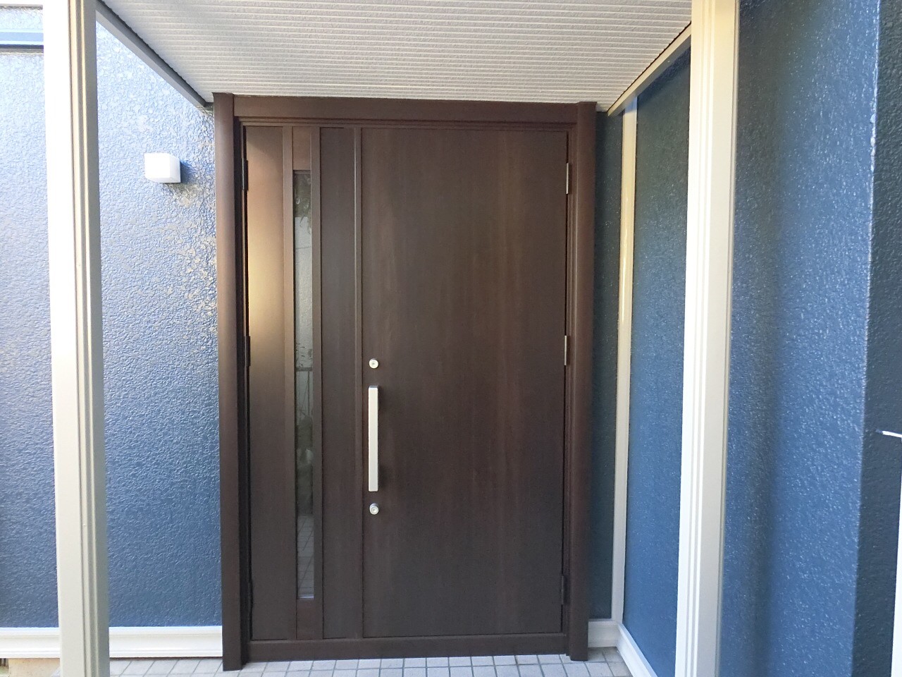 ドアリフォーム　施工後