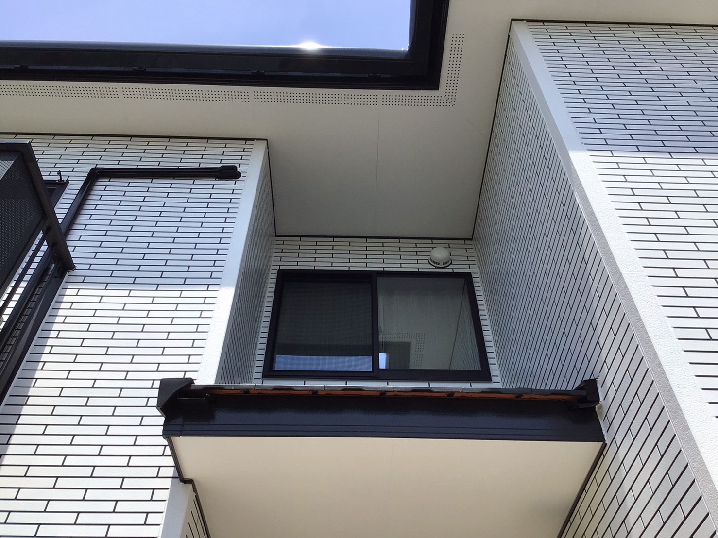 取手市藤代Ｙ様邸｜外壁塗装工事（マルチカラー）：軒天