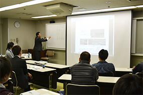 株式会社石井建装セミナーの様子