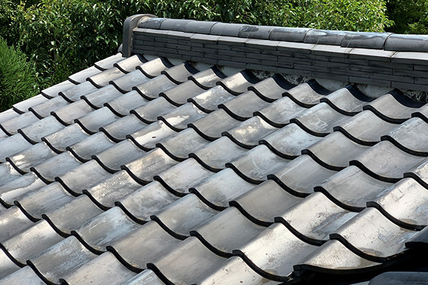 陶器瓦の屋根