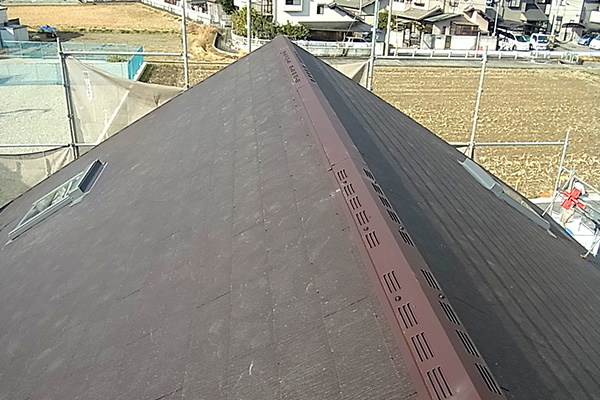 棟板金の換気棟